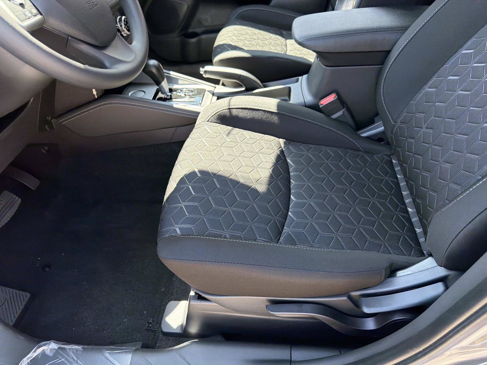 New 2027 Mitsubishi Outlander Sport FWD image 15
