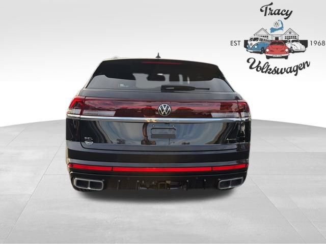 New 2026 Volkswagen Atlas Cross Sport SEL Premium R-Line image 6