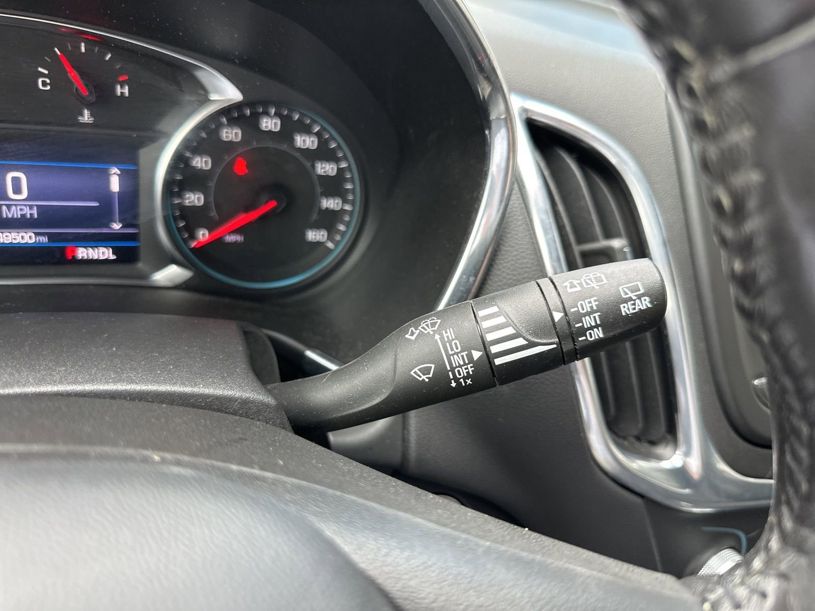 Used 2022 Chevrolet Equinox LT AWD/4WD image 31