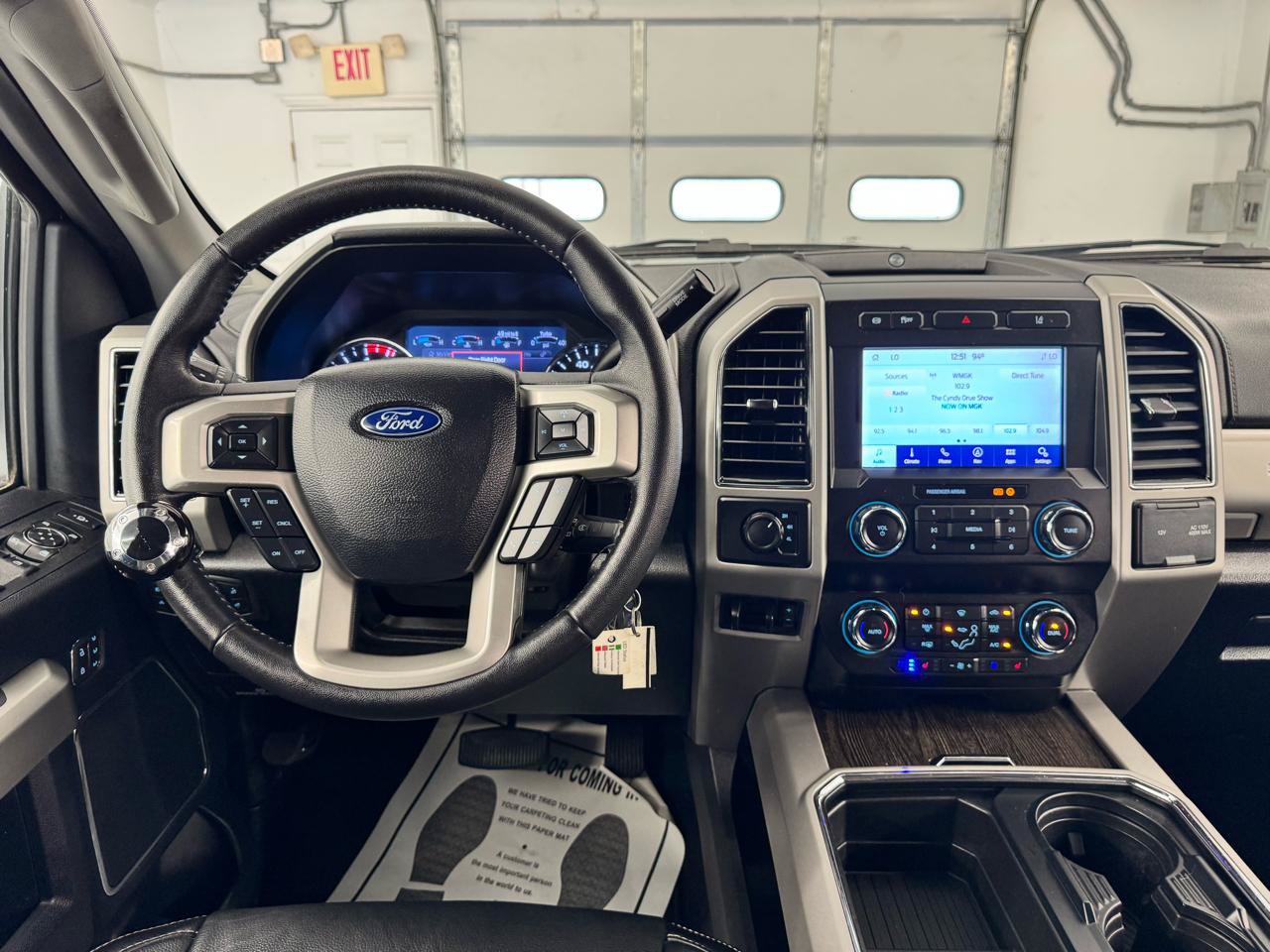 Used 2020 Ford F250 Lariat w/ Lariat Value Package AWD/4WD image 21