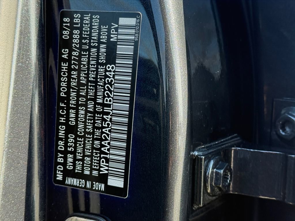 Used 2018 Porsche Macan image 34