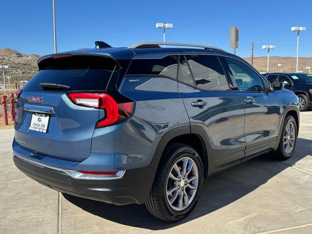 Used 2024 GMC Terrain SLT image 6