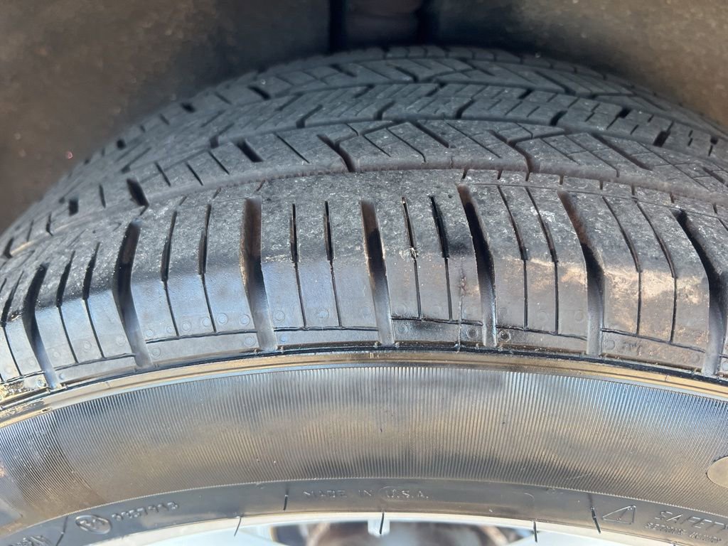 Used 2022 Porsche Macan Base image 41