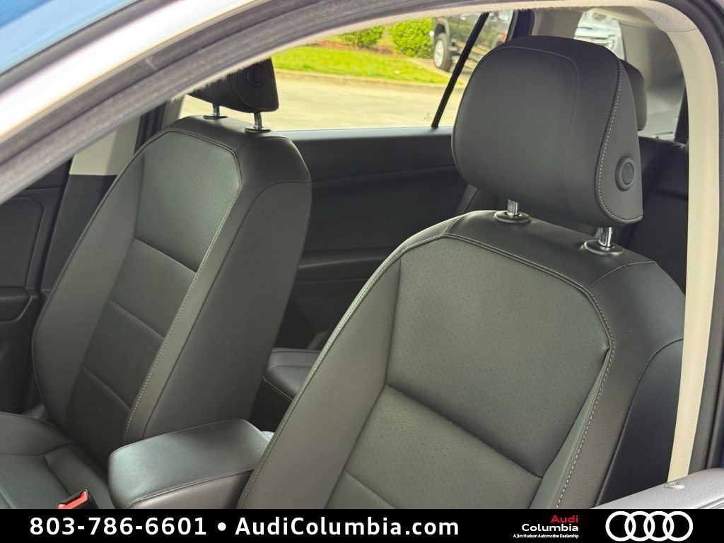 Used 2020 Volkswagen Tiguan SE FWD image 17