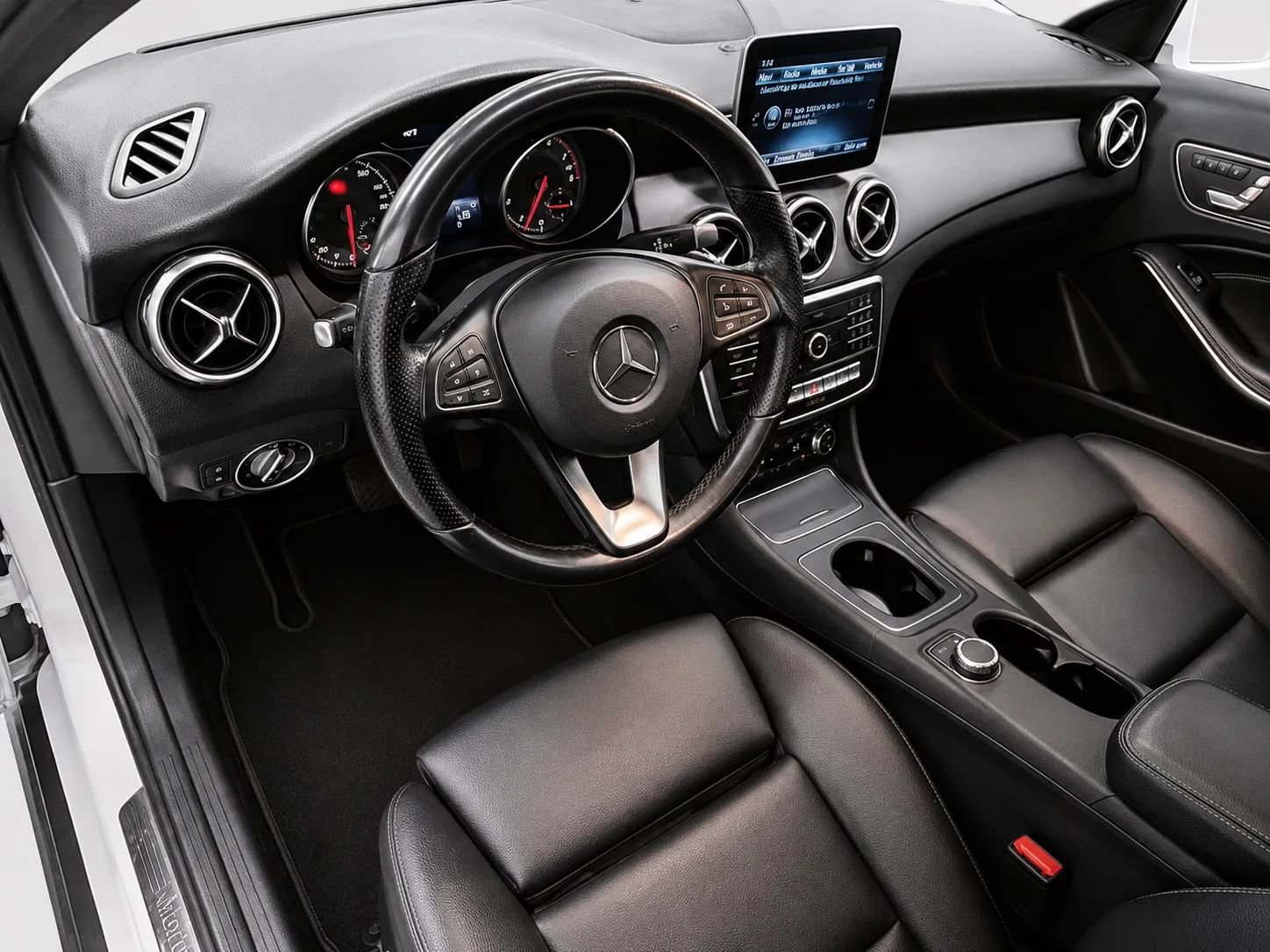 Used 2019 Mercedes-Benz GLA 250 image 11