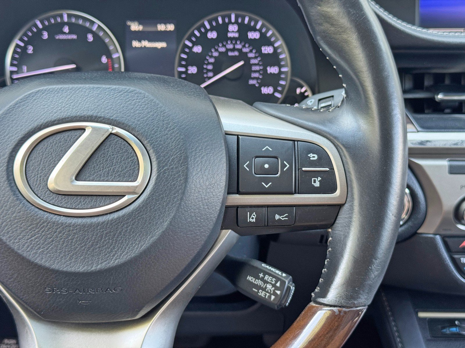 Used 2016 Lexus ES 350 w/ Luxury Package w/Wood Trim FWD image 21