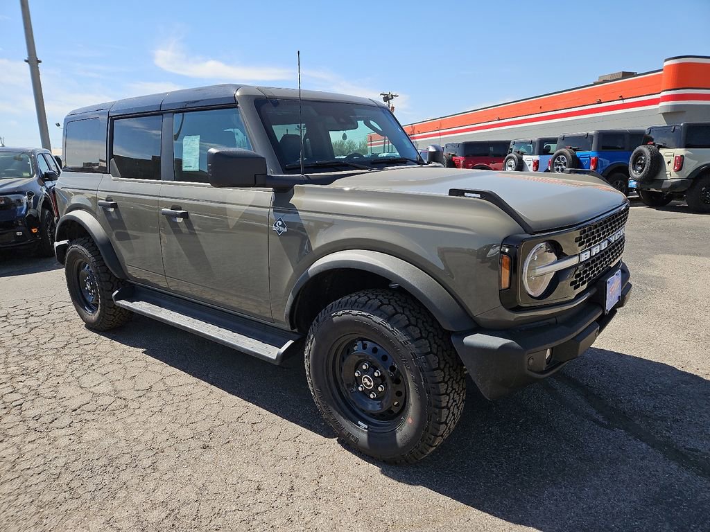 New 2026 Ford Bronco Outer Banks image 1