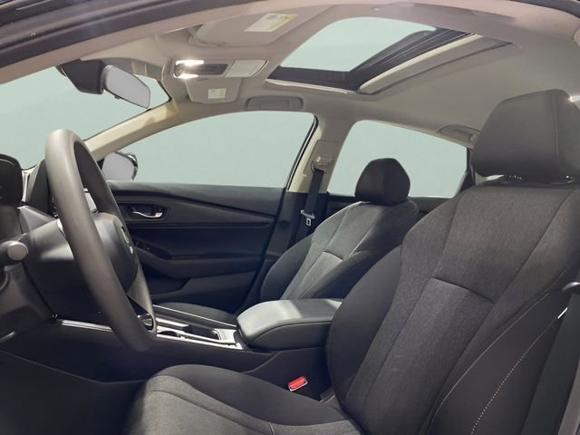 Used 2025 Honda Accord SE image 22