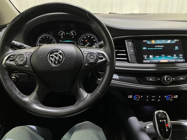 Used 2019 Buick Enclave Essence AWD/4WD image 22