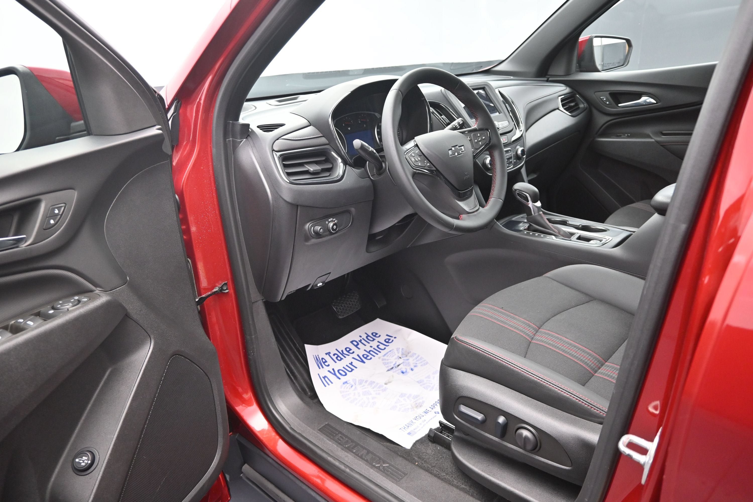 Certified 2023 Chevrolet Equinox RS FWD image 9