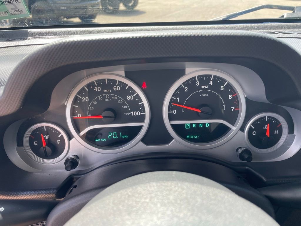 Used 2010 Jeep Wrangler Unlimited Sport image 22