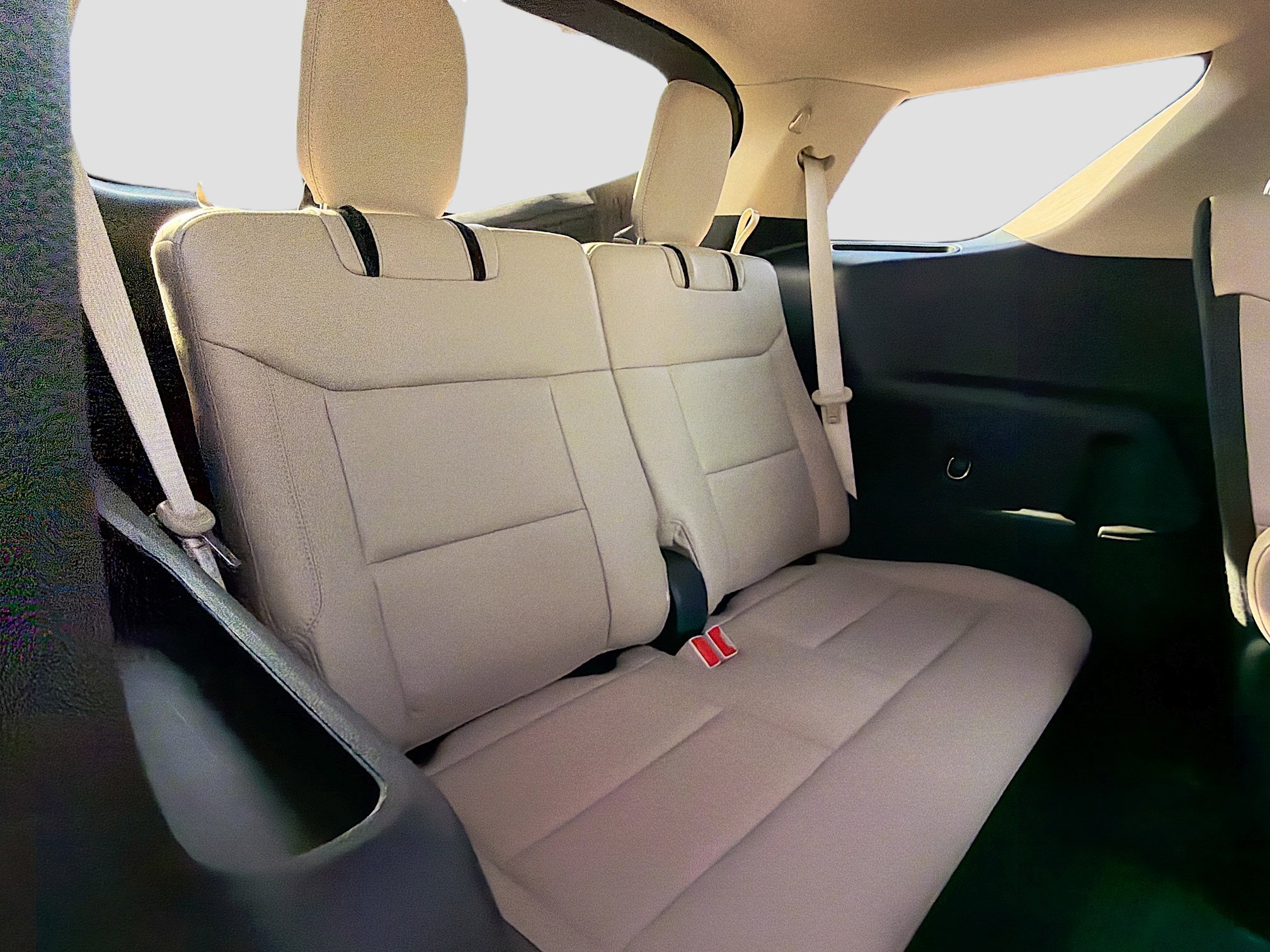 Used 2022 Ford Explorer XLT w/ Equipment Group 202A image 21