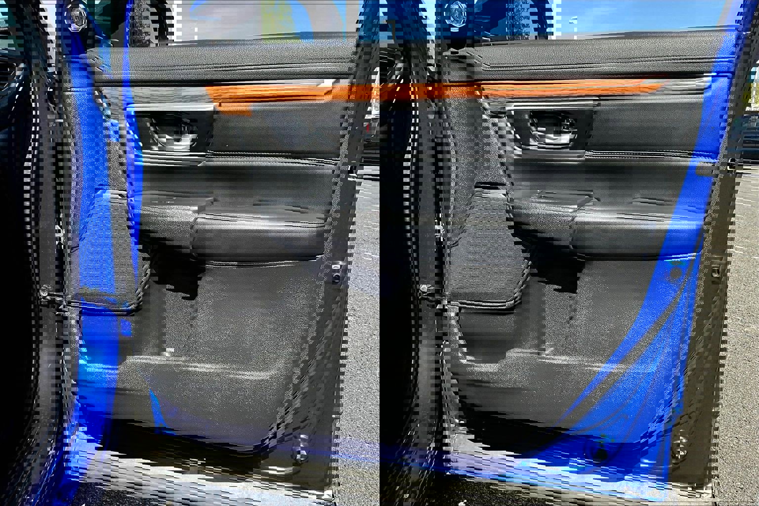 Used 2020 Honda CR-V Touring image 23