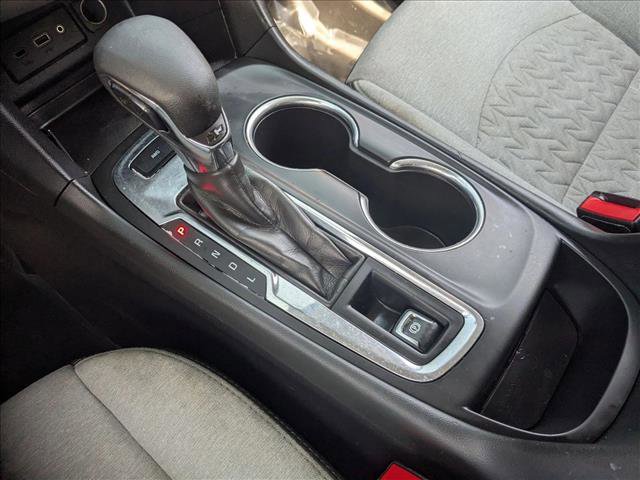 Used 2022 Chevrolet Equinox LS AWD/4WD image 13