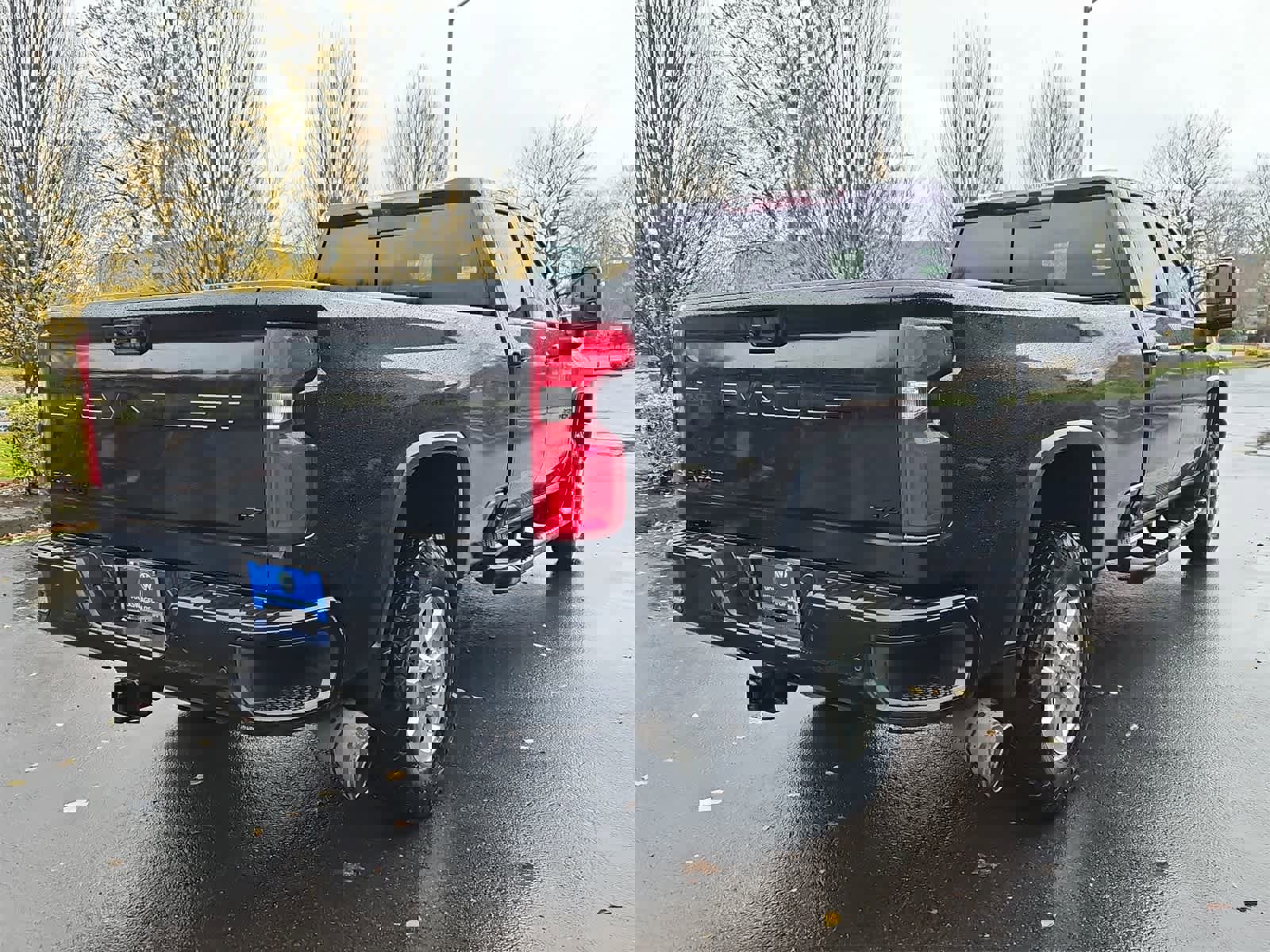 Used 2021 Chevrolet Silverado 3500 LTZ w/ LTZ Plus Package image 6