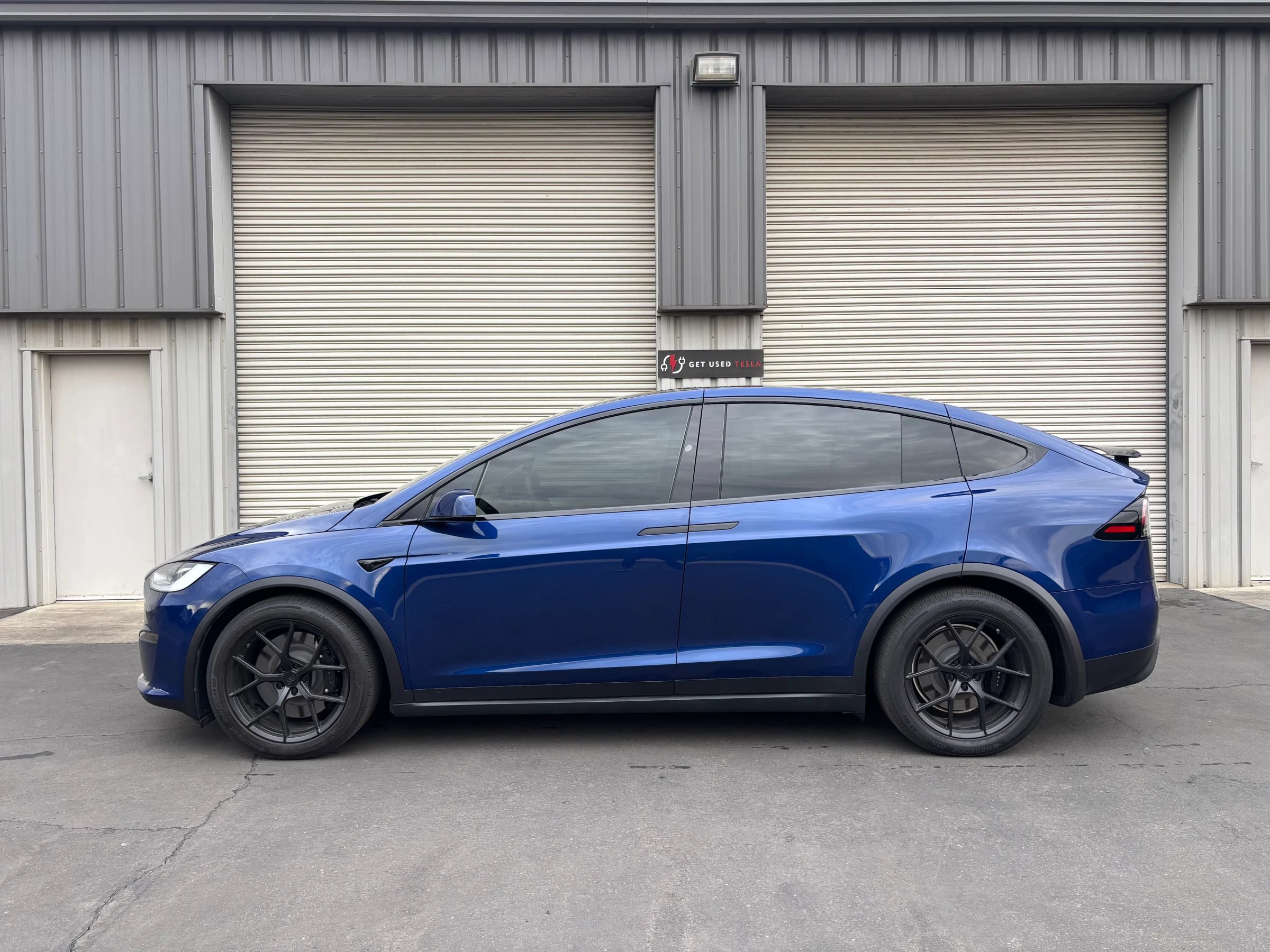 Used 2023 Tesla Model X AWD/4WD image 4