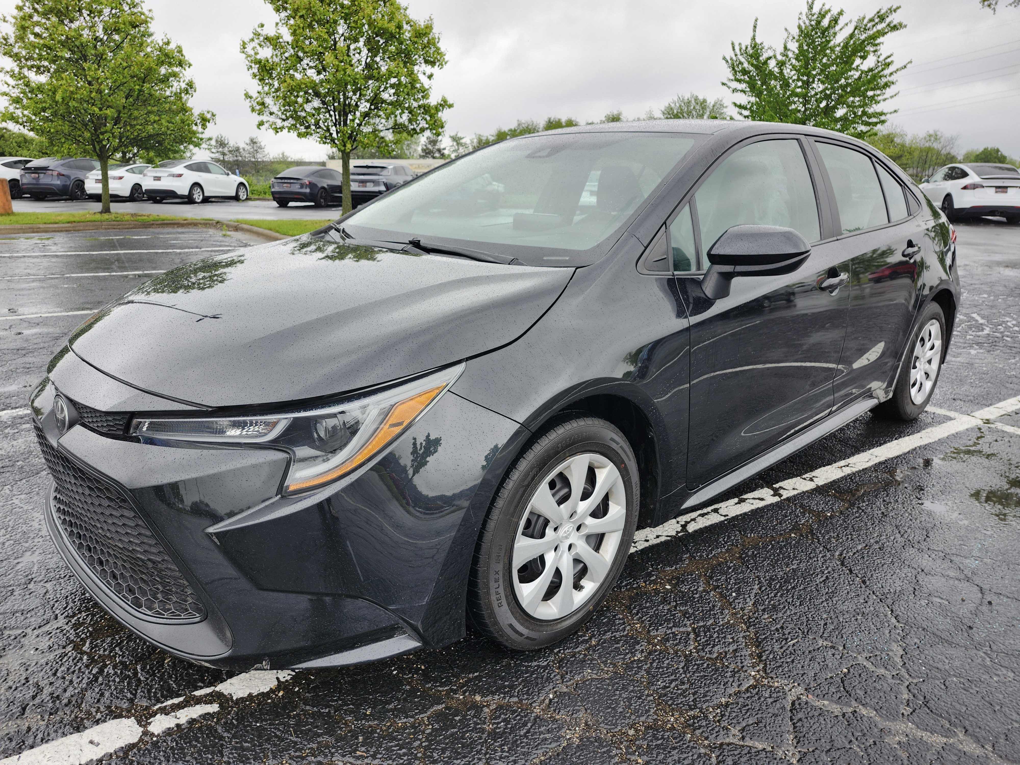 Used 2022 Toyota Corolla LE FWD image 11