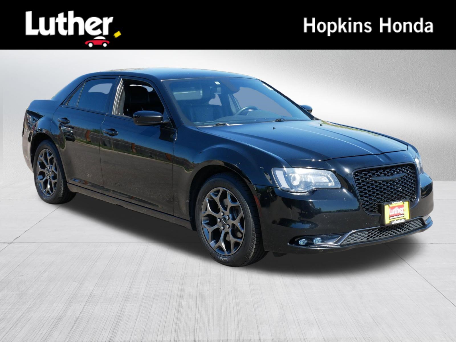Used 2017 Chrysler 300 S