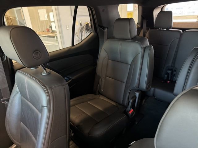 Used 2024 Chevrolet Traverse RS image 14