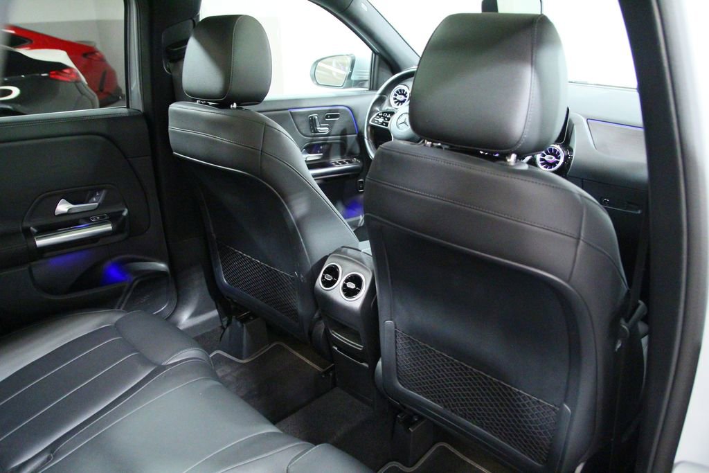 Used 2021 Mercedes-Benz GLA 250 4MATIC image 23