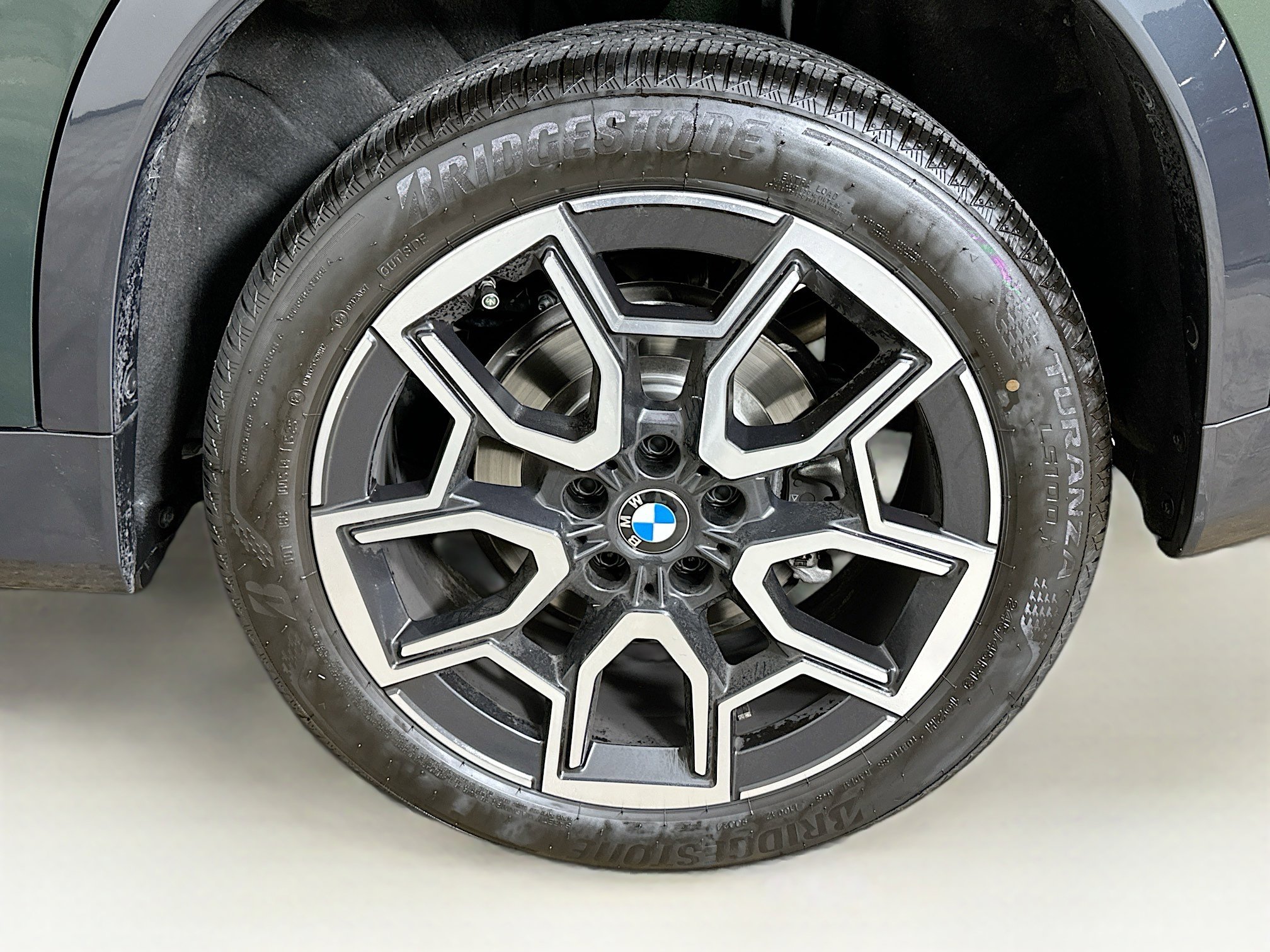 Used 2025 BMW X1 xDrive28i w/ Technology Package image 11