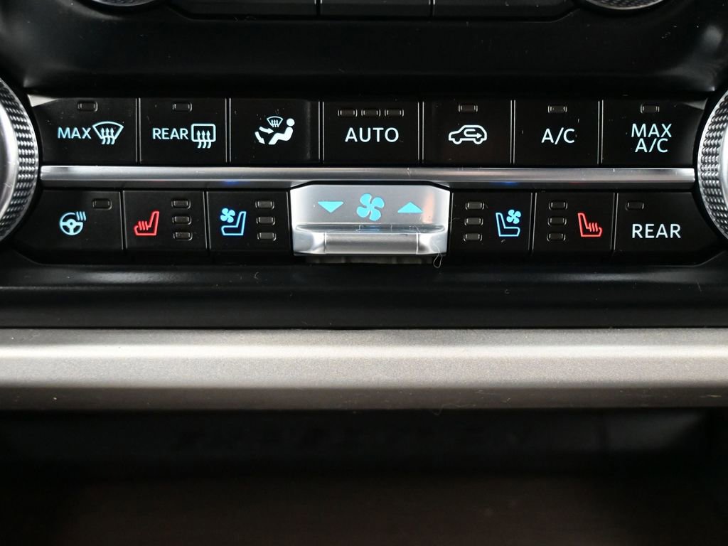 Used 2024 Ford Expedition Limited AWD/4WD image 15