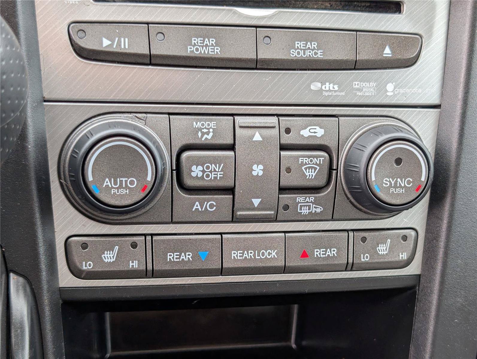 Used 2013 Honda Pilot Touring image 32