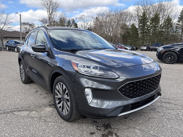 Certified 2020 Ford Escape Titanium AWD/4WD image 3