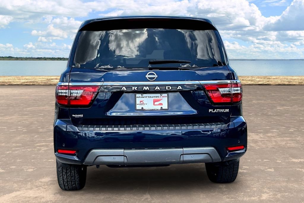 Used 2022 Nissan Armada Platinum w/ Captain's Chairs Package RWD image 5