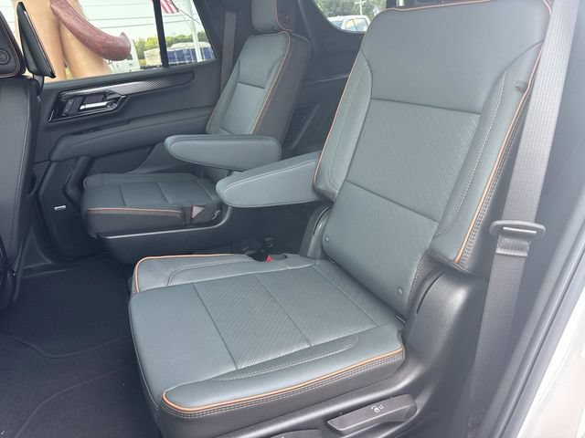 New 2026 GMC Yukon AT4 w/ AT4 Premium Plus Package AWD/4WD image 17