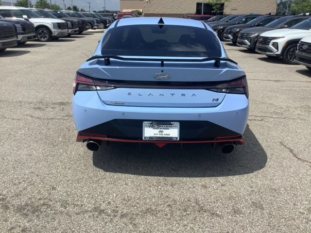Used 2022 Hyundai Elantra N FWD image 6