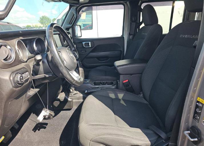Used 2020 Jeep Gladiator Overland AWD/4WD image 6