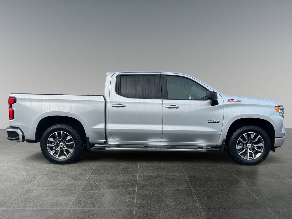 Used 2022 Chevrolet Silverado 1500 RST image 8