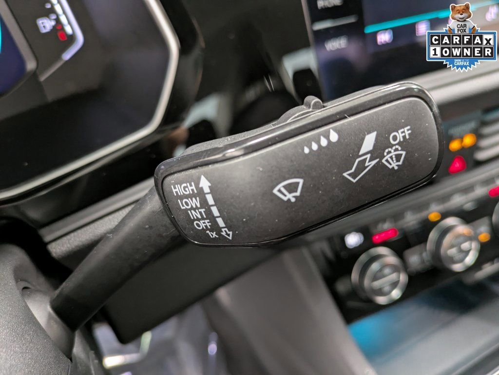 Certified 2021 Volkswagen Jetta SEL Premium FWD image 20