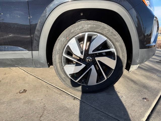 Used 2024 Volkswagen Atlas SE image 31