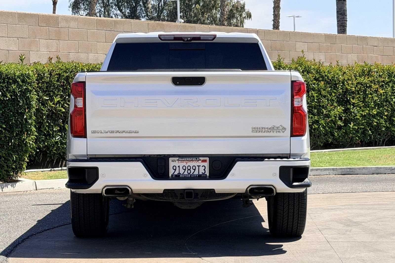 Certified 2020 Chevrolet Silverado 1500 High Country w/ Technology Package AWD/4WD image 5