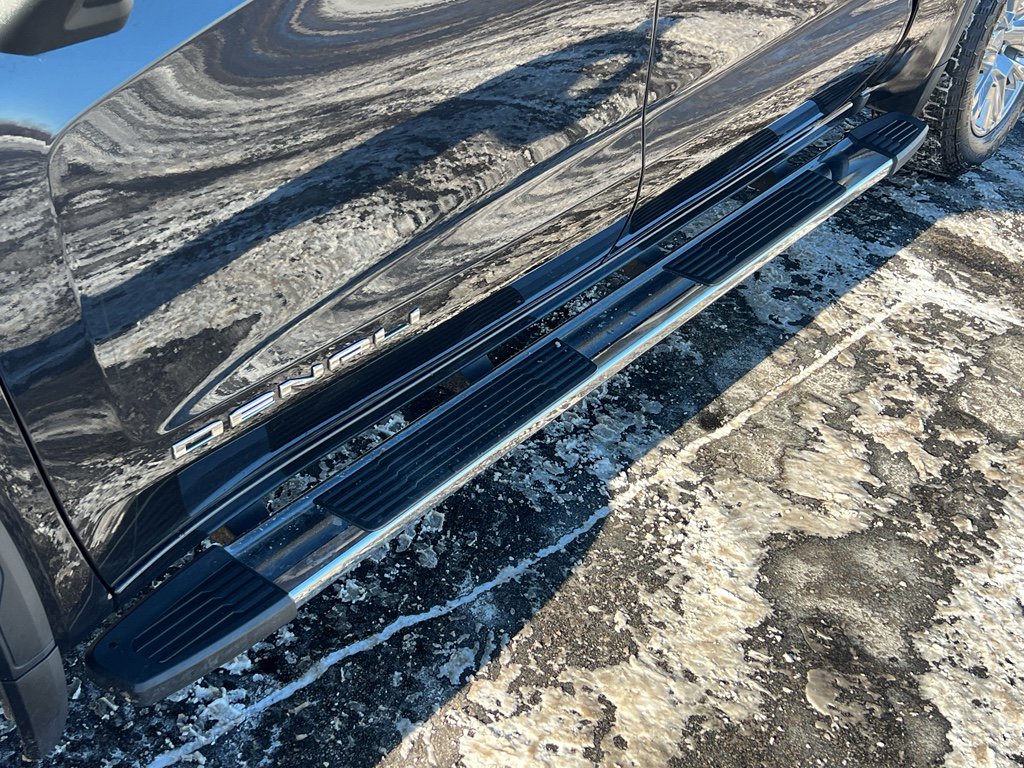 Used 2024 GMC Sierra 1500 Denali image 9