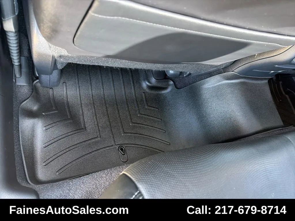 Used 2016 INFINITI Q50 Premium w/ Driver Assistance Package image 45