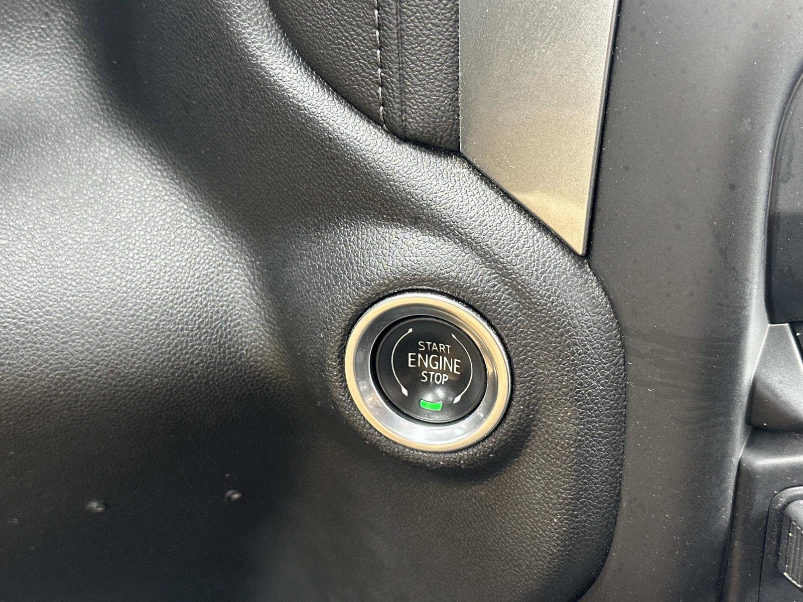 Certified 2020 Chevrolet Silverado 2500 LT w/ Convenience Package image 26