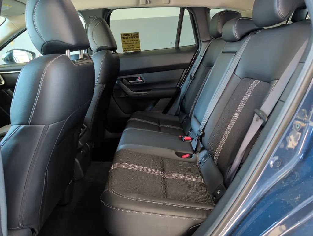 Used 2025 MAZDA CX-50 AWD 2.5 S w/ Preferred Package image 29