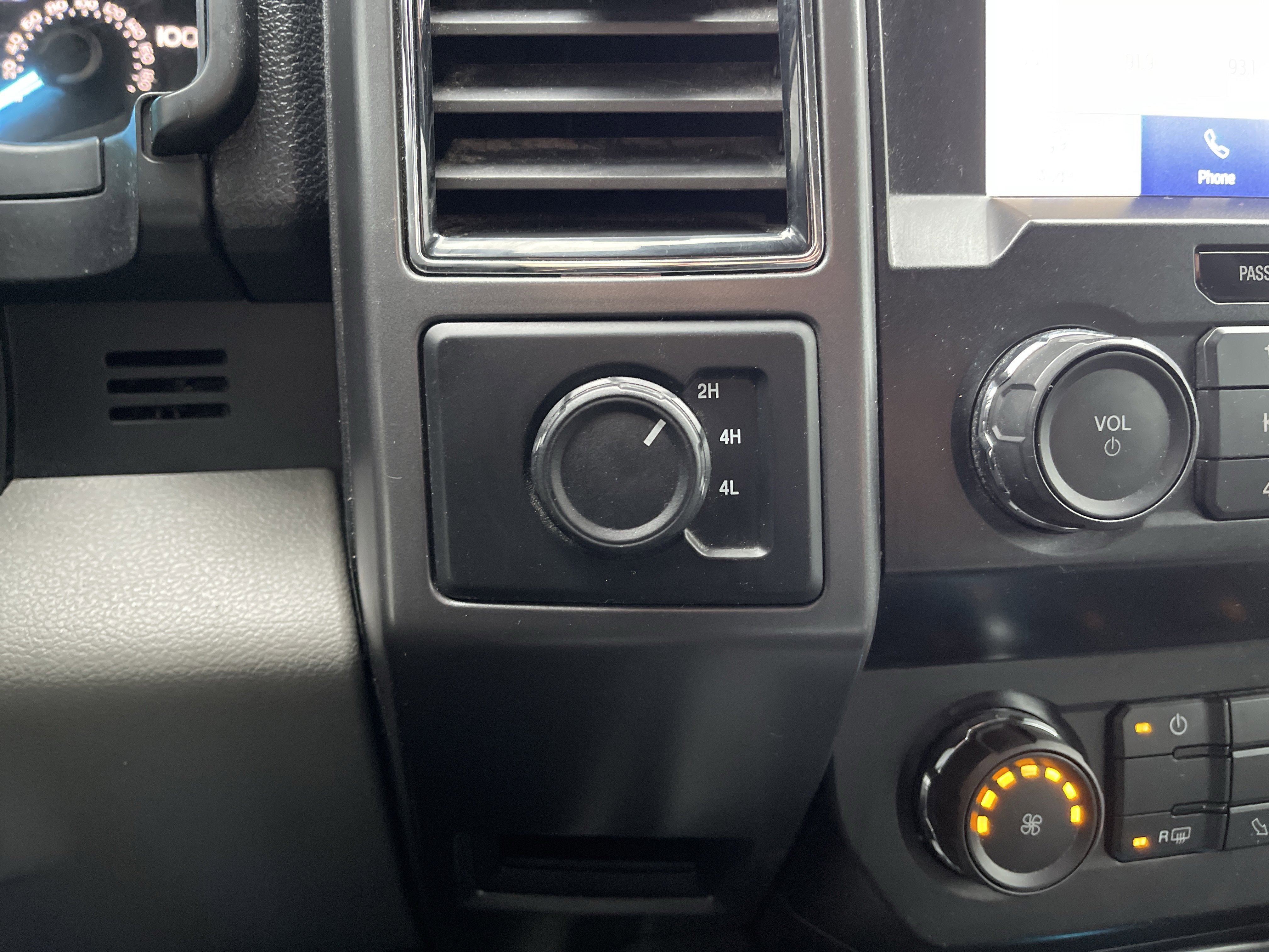 Used 2020 Ford F150 XLT w/ XTR Package image 19