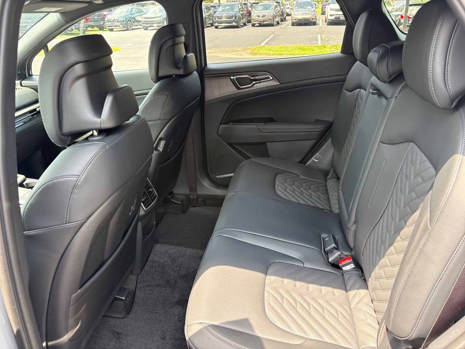 New 2027 Kia Sportage X-Line AWD/4WD image 17