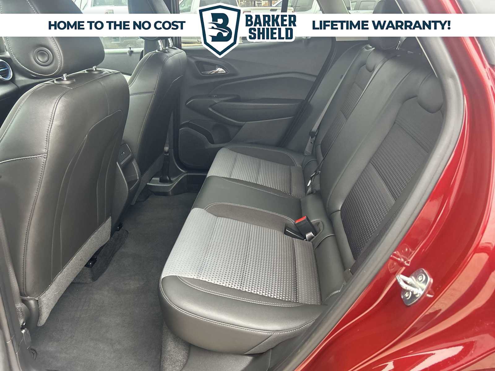 Used 2024 Chevrolet Trax LT w/ Driver Confidence Package image 23