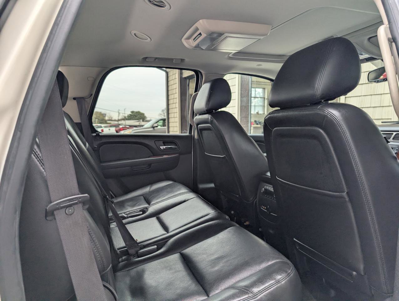 Used 2012 Chevrolet Tahoe LTZ image 21