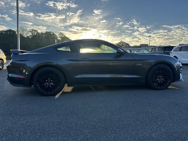 Used 2020 Ford Mustang GT w/ GT Performance Package RWD image 9