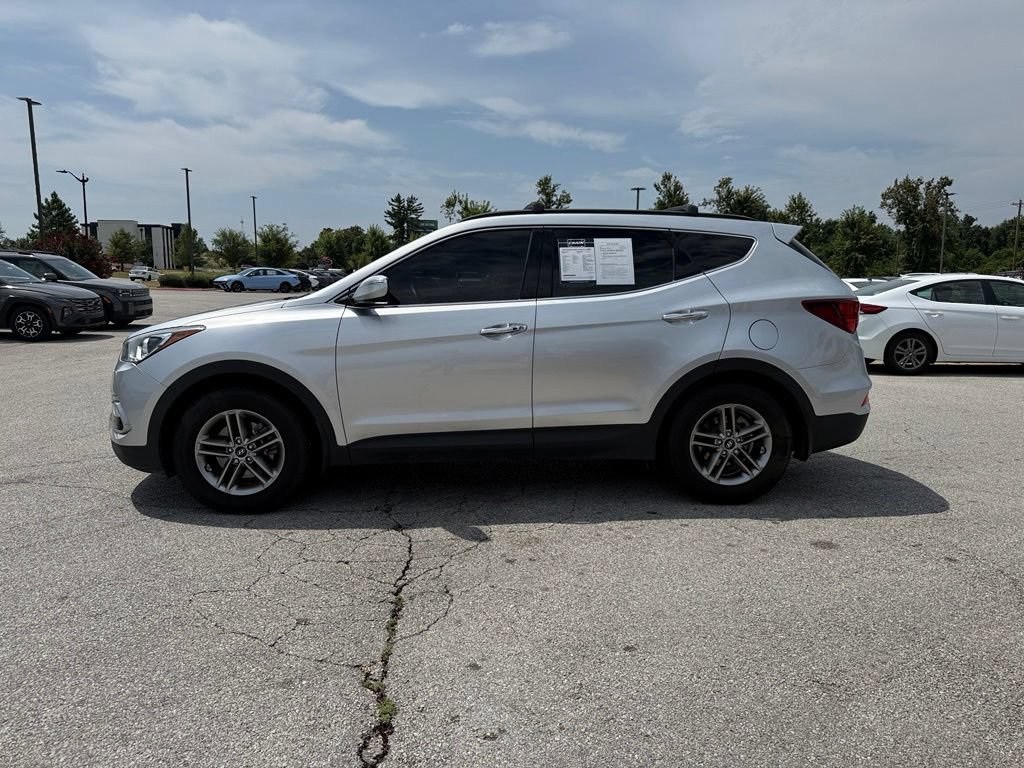 Used 2018 Hyundai Santa Fe Sport w/ 2.4L Value Package 02 FWD image 4