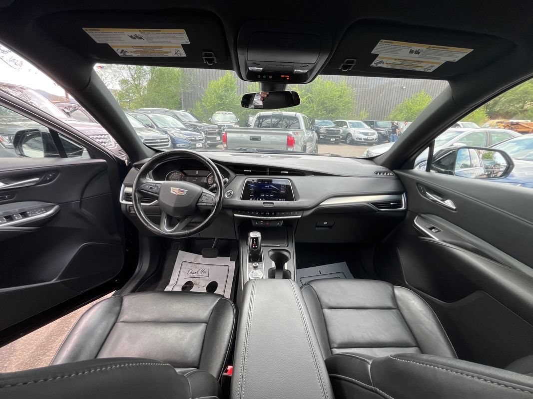 Used 2019 Cadillac XT4 Premium Luxury AWD/4WD image 13