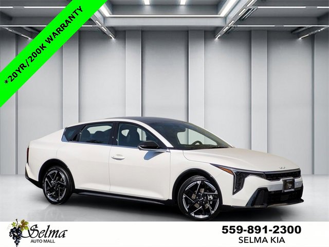 New 2025 Kia K4 GT-Line w/ GT-Line Premium Package image 1
