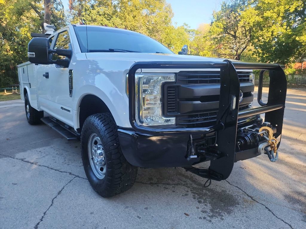 Used 2017 Ford F350 XL w/ Power Equipment Group image 1