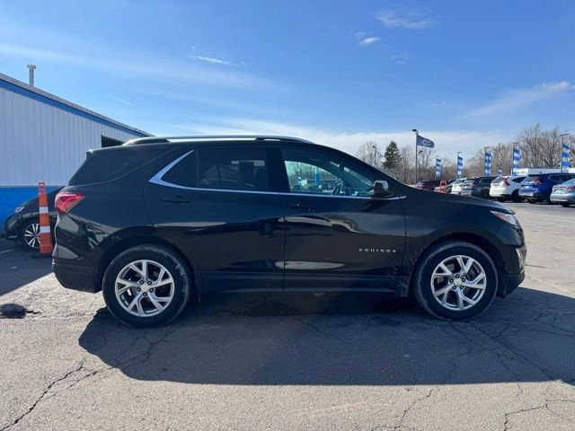 Used 2020 Chevrolet Equinox LT image 1